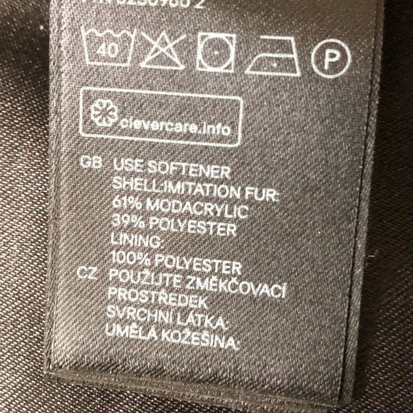 H&M Faux Fur Fluffy Vest - Picture 8 of 10